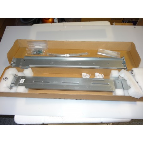 FHDW013-03 P2000 2U RackRailKit
