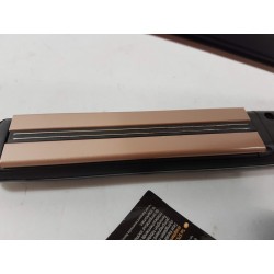 Žehlička na vlasy Remington S8590 Keratin Therapy Pro Straightener