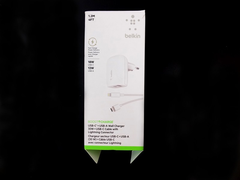 belkin boost charge usb-c + usb-a wall charger 30w + usb-c to lightning cable