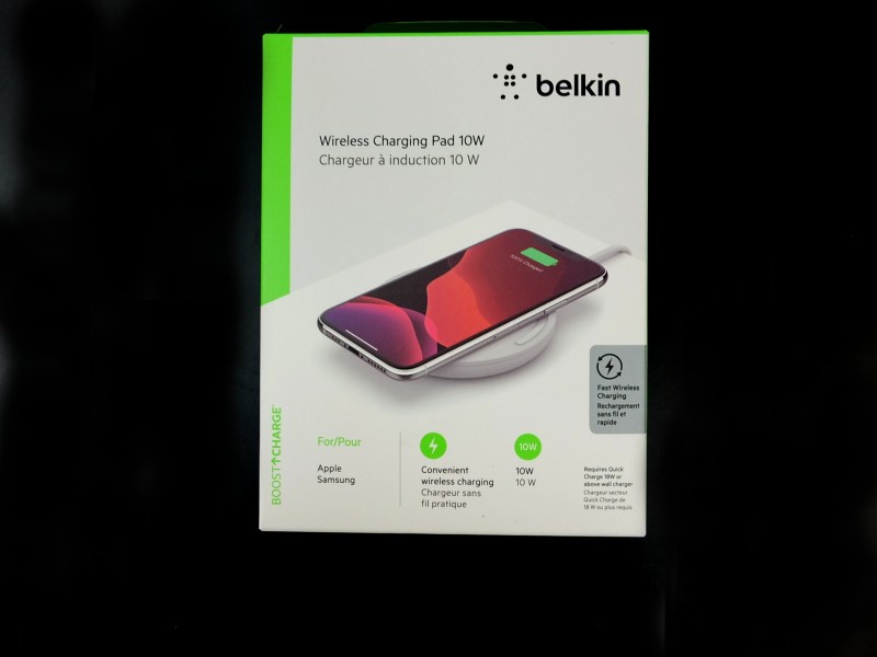 Belkin BOOST CHARGE 10W bezdrátová nabíječka (bez adaptéru) bílá