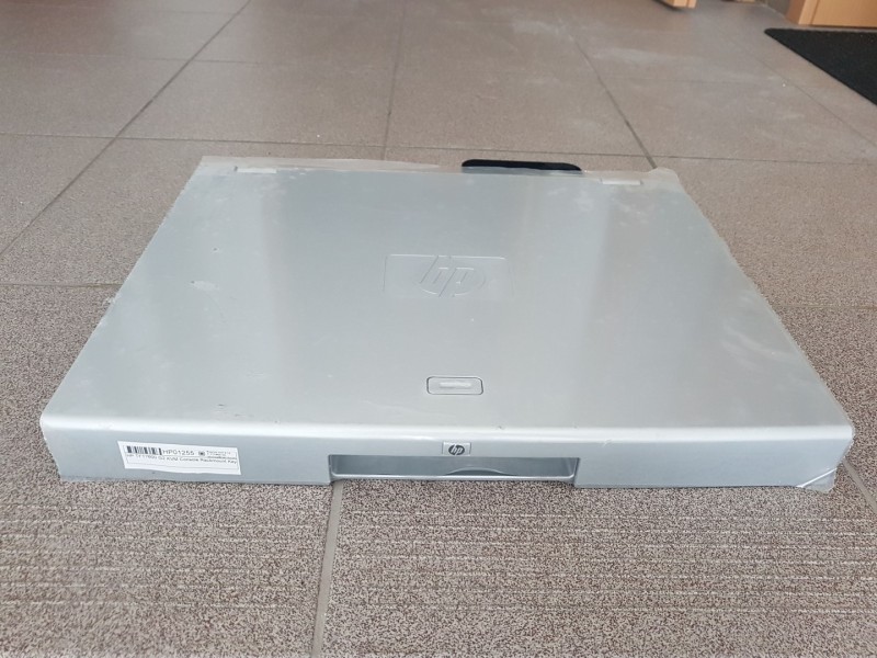 HP TFT7600 G2 KVM Console Rackmount Keyboard PT Monitor AZ880A 612371-131