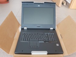 AZ881A, 612371-181 HP TFT7600 G2 RACKMOUNT 1U LCD DISPLAY/KEYBOARD