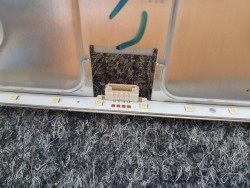 Podsvětlení- LED páseky BN61-15481X  pro TV Samsung UE40NU7182