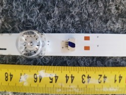 Podsvětlení- LED páseky E78030  pro TV Strong SRT50UC7433