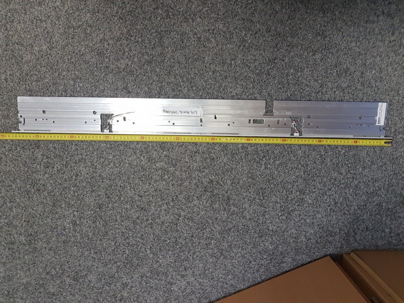 Podsvětlení- LED páseky W40568-000501-0030701312 pro TV Panasonic TX-49HX940E