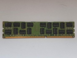 SAMSAMSUNG 16GB PC3L-12800R DDR3-1600MHz PN: M393B2G70DB0-YK0Q2
