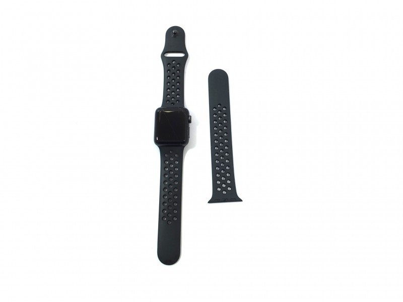 Apple Watch Series 3 Nike+ 38mm GPS Vesmírně šedý hliník s antracitovým sportovním řemínkem Nike