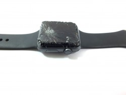 Apple Watch Series 3 42mm GPS Vesmírně šedý hliník