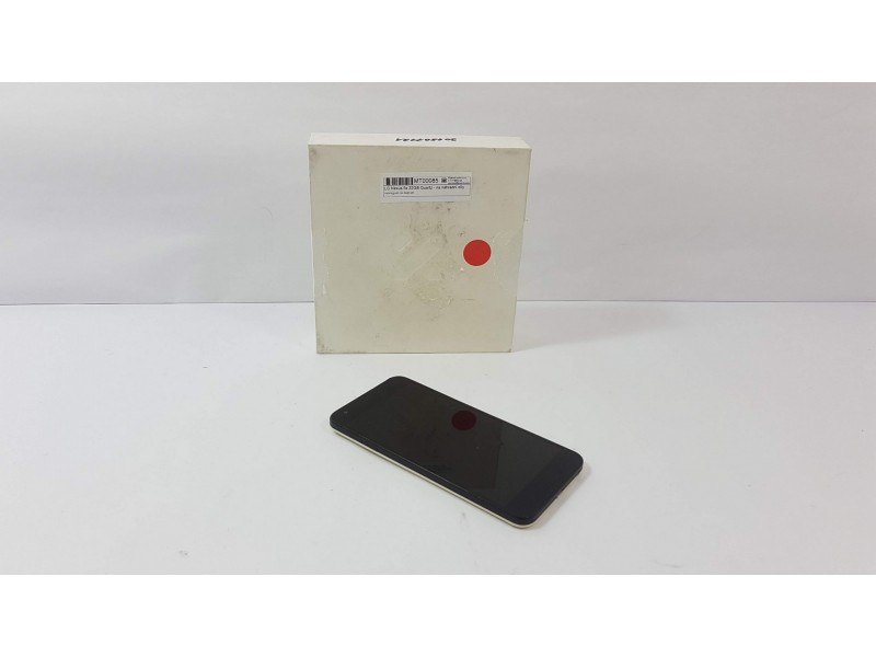 LG Nexus 5x 32GB Quartz - na náhradní díly