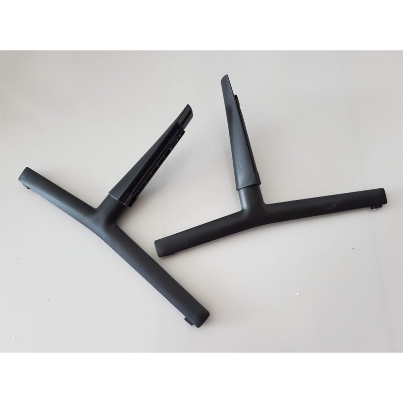 TV Stojan Samsung QE70Q60A