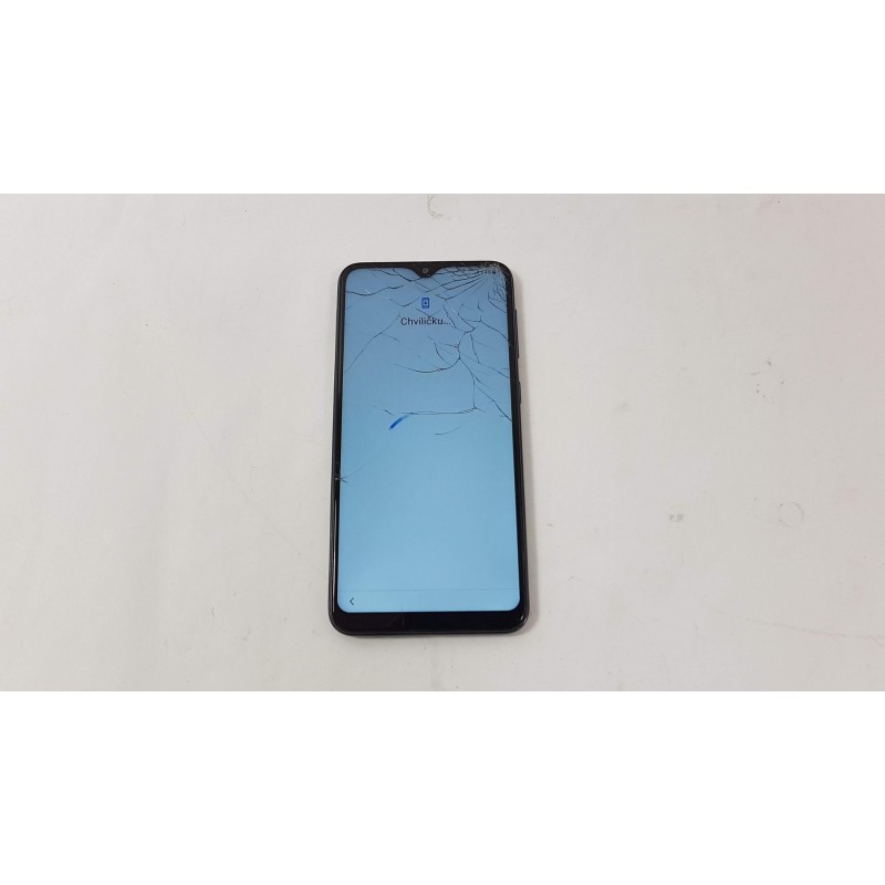 Samsung Galaxy A10 A105F Dual SIM na náhradní díly PLNĚ FUNKČNÍ