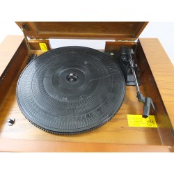 Retro hifi systému Roadstar HIF-1993D+BT