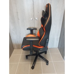 Cougar Armor herní židle oranžová