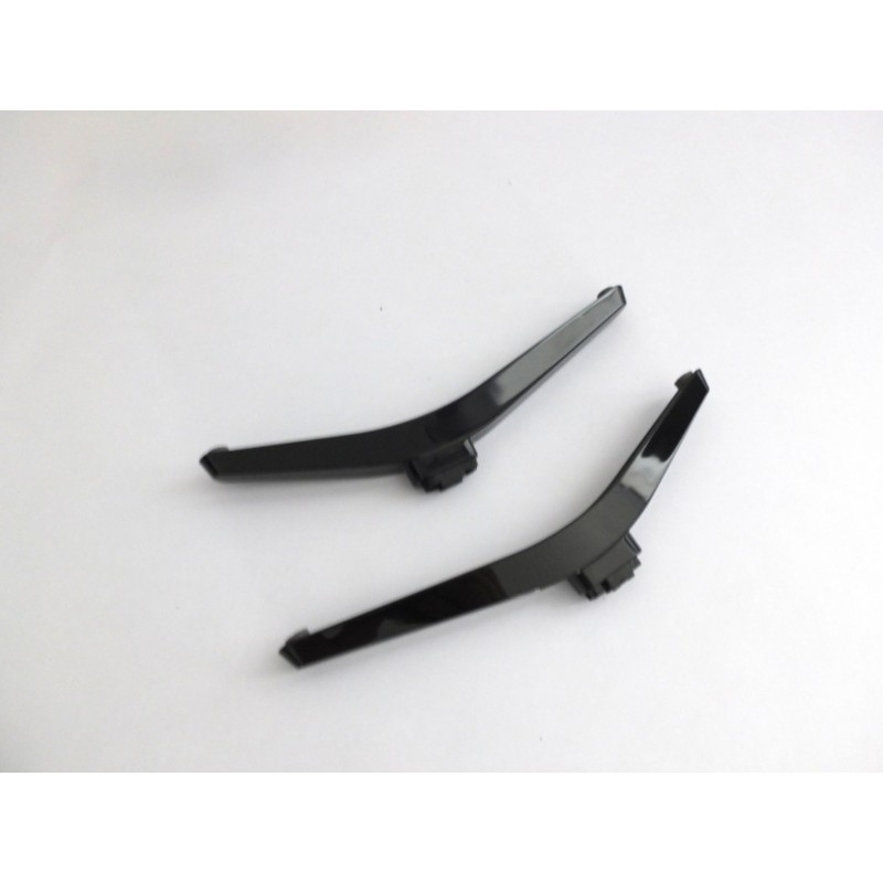 TV Stojan Hisense H39A5600