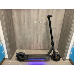 Elektrická koloběžka Inmotion L9 500W