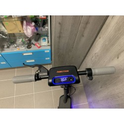 Elektrická koloběžka Inmotion L9 500W